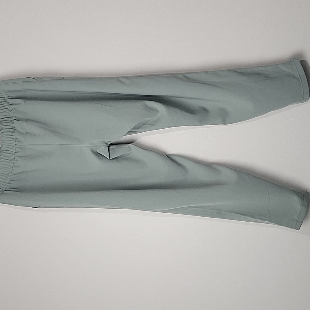 32 COOL WOMEN'S LIGHTWEIGHT PALE MINT GREEN PANTS WITH POCKETS - Picture 2 of 11